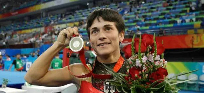 童装加工&mdash;&mdash;以爱之心，愿你健康快乐