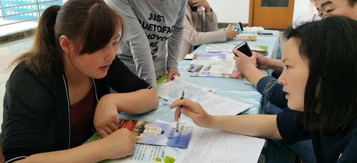 刘潭服装邀请梁溪区教育局专家解答外来员工子女入学问题