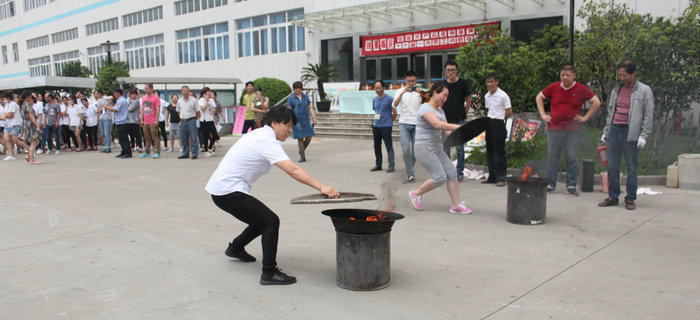 消防运动会，刘潭服装员工都是行动派，不服来辩……