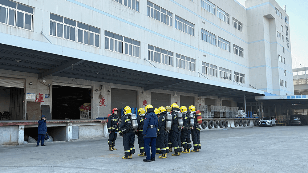 刘潭服装：消防演练进企业，共筑安全生产“防火墙”