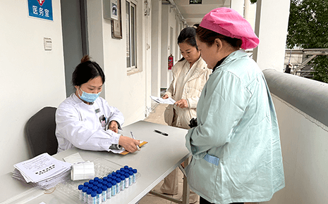 刘潭服装：暖心两癌筛查，情系员工健康