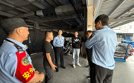 区应急管理局到刘潭服装开展安全生产检查