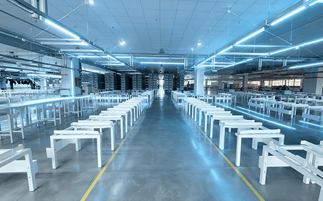 刘潭服装:4楼车间升级改造,开启发展新篇 刘潭服装:4楼车间升级改造,开启发展新篇