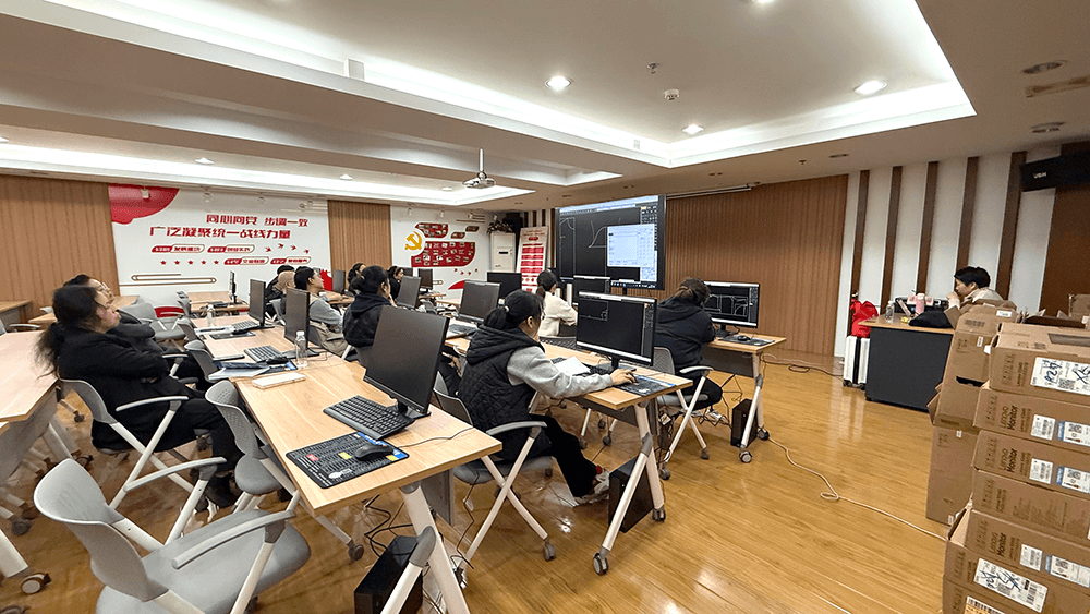 刘潭服装：CAD培训赋能技术升级