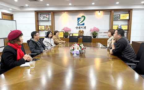 情暖企业，爱满刘潭——区慈善总会走访慰问刘潭服装