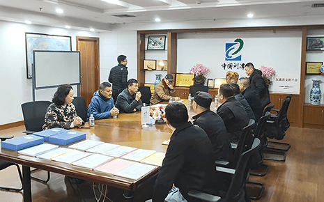 市安监部门夜间深入刘潭服装开展安全生产检查 市安监部门夜间深入刘潭服装开展安全生产检查