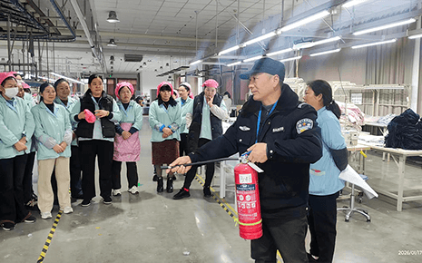 刘潭服装:消防培训进车间,安全意识入人心 刘潭服装:消防培训进车间,安全意识入人心