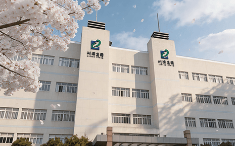 刘潭服装温馨提示：清明出行，舒适穿搭指南