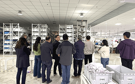 无锡联通走进刘潭服装智能车间,共绘合作新蓝图 无锡联通走进刘潭服装智能车间,共绘合作新蓝图