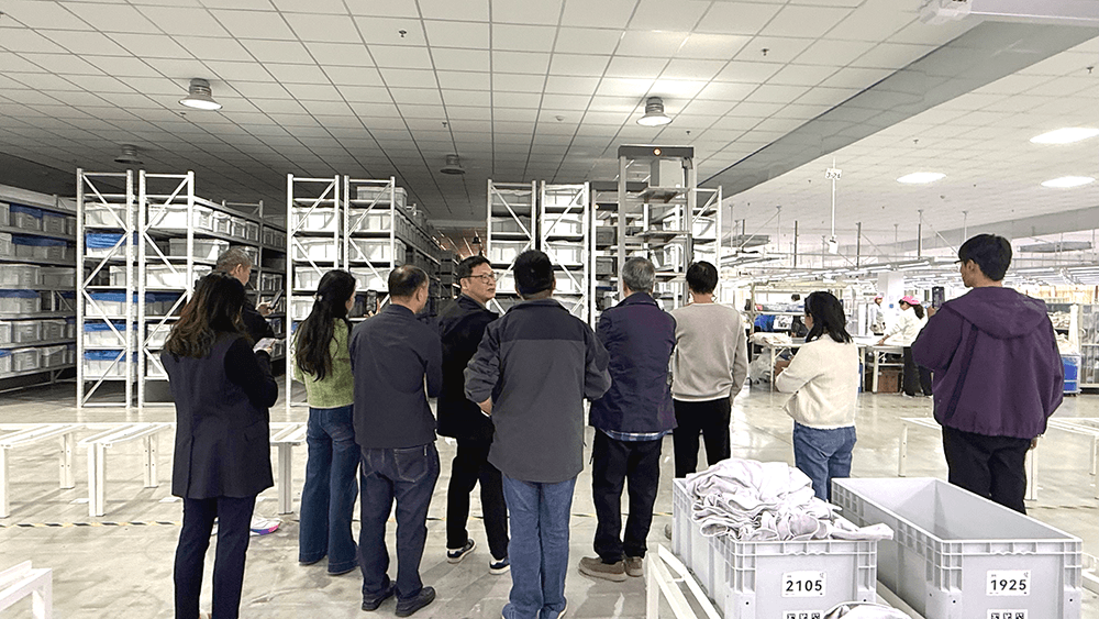 无锡联通走进刘潭服装智能车间，共绘合作新蓝图