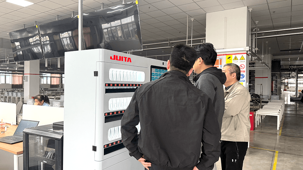 刘潭服装数智化新车间即将启用：智能转型再进一步