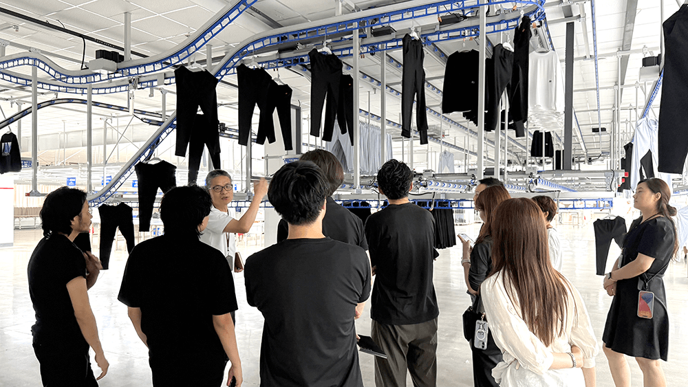 实地察产线 交流促共赢｜重要客户莅临刘潭服装针织新车间参观指导