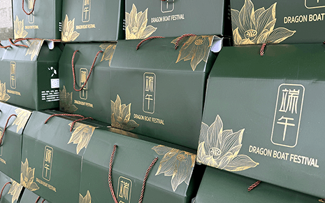 刘潭服装：浓情端午 暖心福利致敬每一位奋斗者